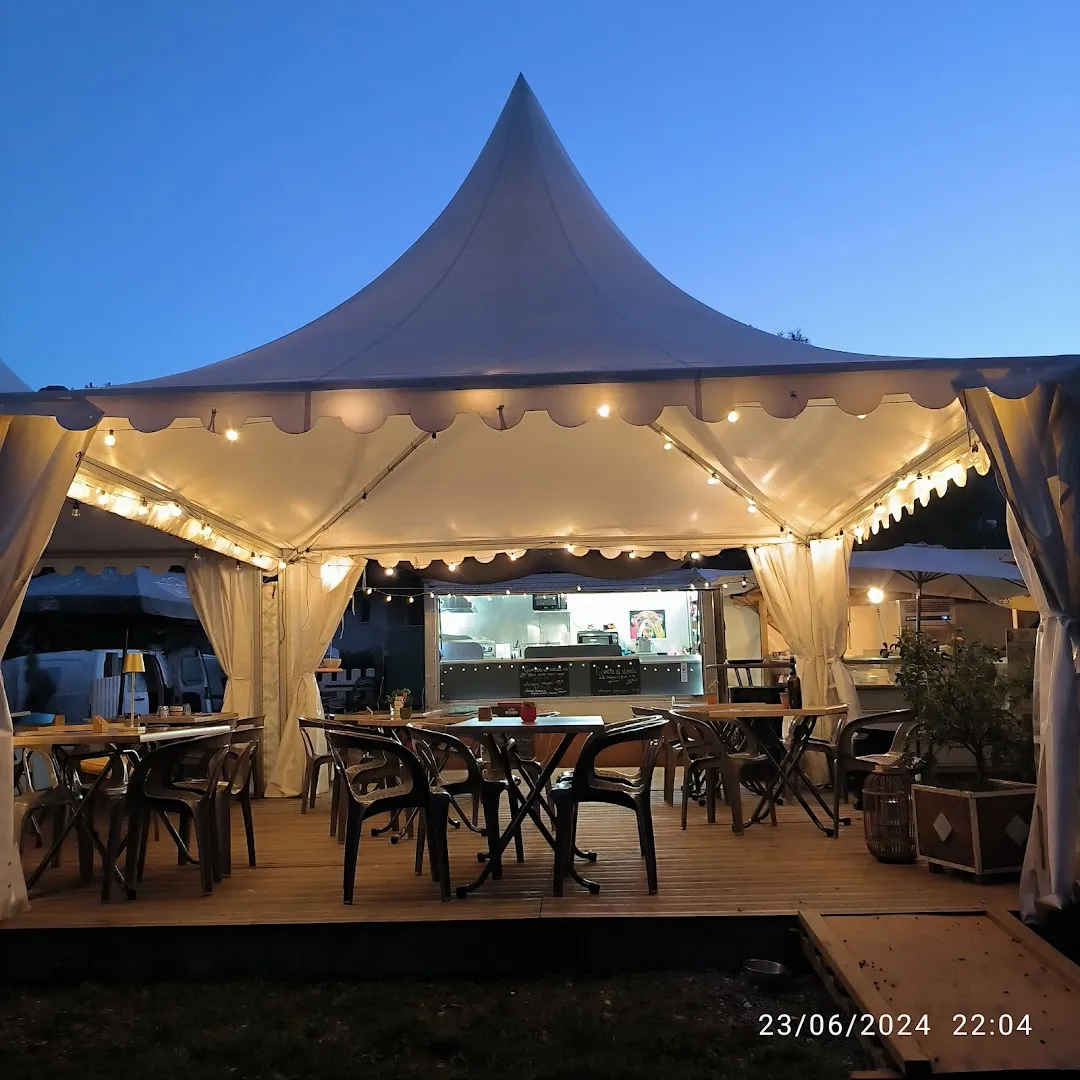 LA GUINGUETTE DU BOUT DU LAC "CHEZ PATRICK"